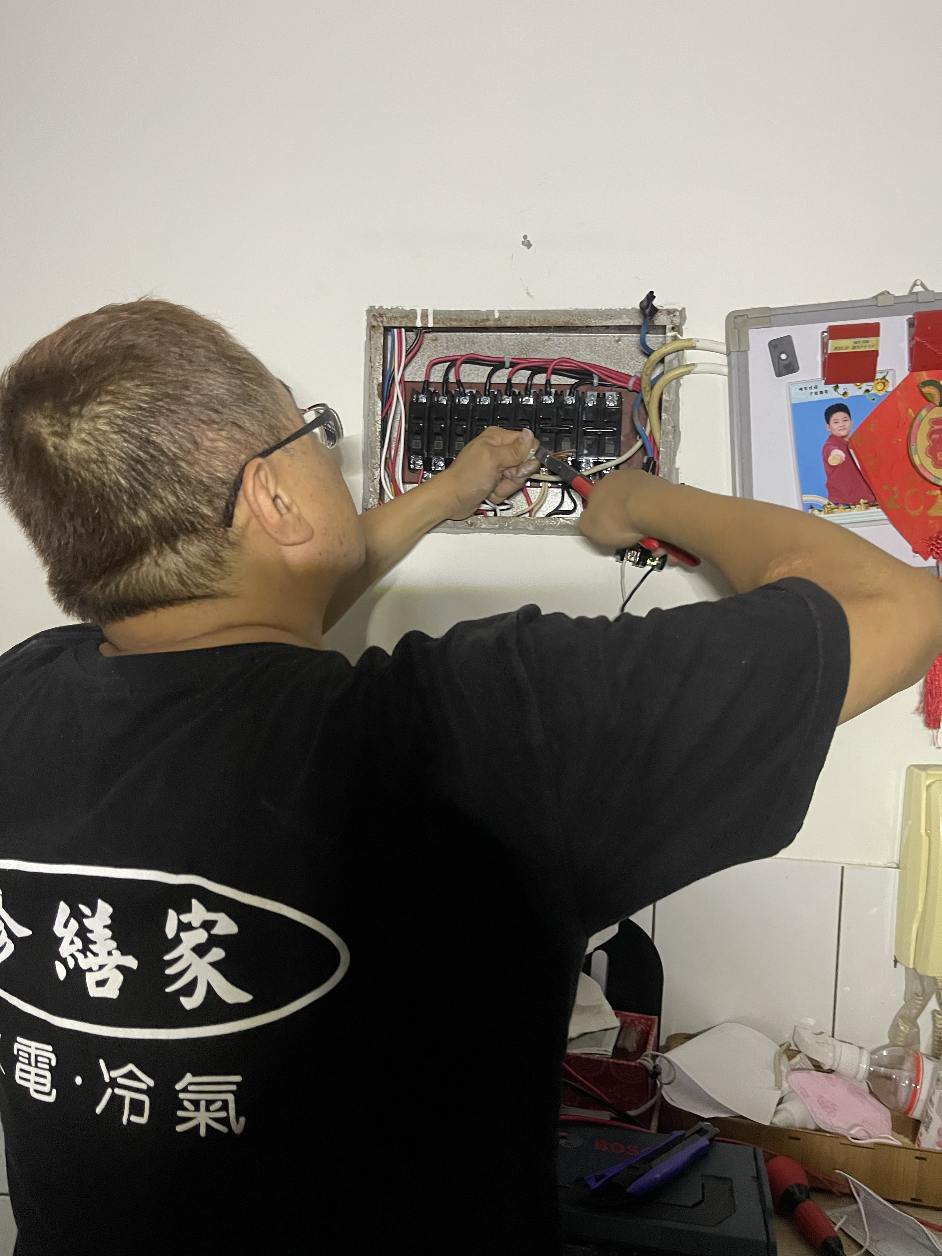台北舊公寓增設獨立迴路
